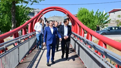 Bursa'da Yıldırım Belediyesi, ilçenin çehresini değiştirecek projelere yenisini ekledi. Zaman