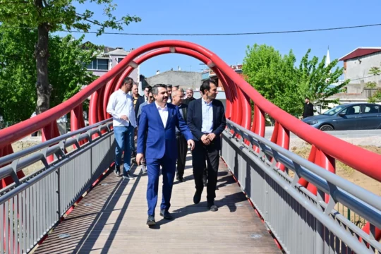 Bursa'da Yıldırım Belediyesi, ilçenin çehresini değiştirecek projelere yenisini ekledi. Zaman
