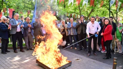 Bursa Yıldırım Belediyesi tarafından düzenlenen geleneksel Hıdırellez Şenlikleri, Karaağaç Mahallesi