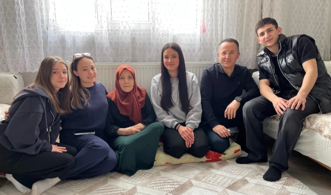 Bursa'da Yıldırım Kaymakamlığı tarafından, Yıldırım Ticaret Mesleki ve Teknik Anadolu