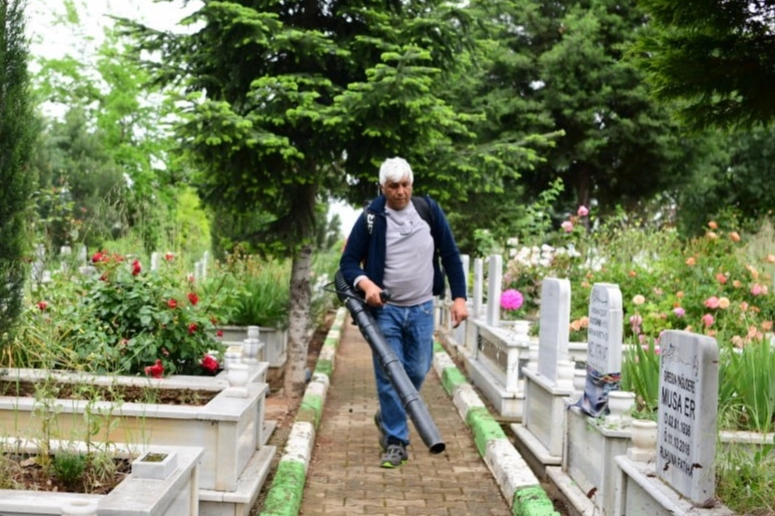 Çayırova Belediyesi Sosyal Hizmetler Müdürlüğü’ne bağlı ekipler, yaklaşan Kurban Bayramı