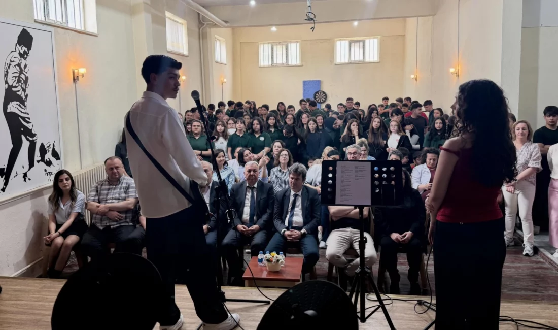 Edirne'nin Keşan ilçesinde eğitim kurumlarının kültürel ve sanatsal faaliyetleri bahar