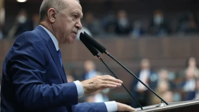 Cumhurbaşkanı Erdoğan, AK Parti Grup Toplantısı'nda gençlerin 'Türkiye Yüzyılı'ndaki önemine