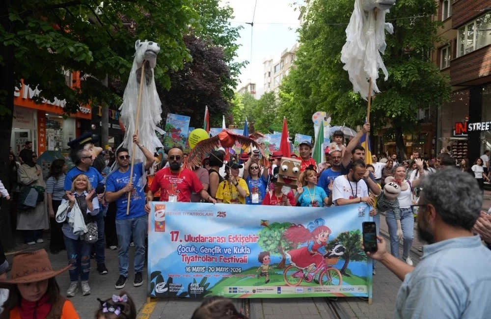 Eskişehir Büyükşehir Belediyesi Şehir Tiyatroları tarafından düzenlenen 17. Uluslararası Eskişehir