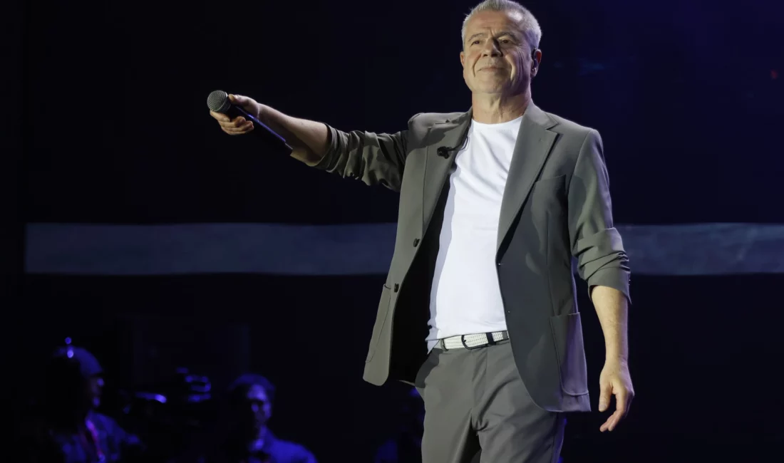 Eskişehir Kültür Yolu Festivali’nin üçüncü gününde sahne alan sevilen sanatçı