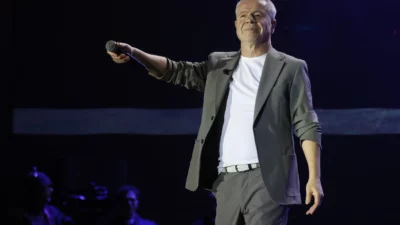 Eskişehir Kültür Yolu Festivali’nin üçüncü gününde sahne alan sevilen sanatçı
