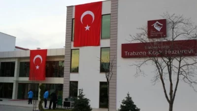 Aile ve Sosyal Hizmetler Bakanlığı tarafından duyurulan yeni yönetmelikle huzurevi