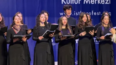 İstanbul Maltepe Belediyesi bünyesinde sanatsal faaliyetlerini sürdüren Maltepe Belediyesi Gençlik