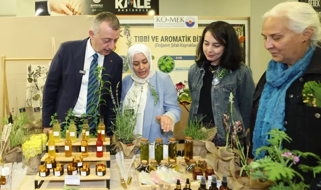 Kocaeli Büyükşehir Belediyesi’nin “Biz Birlikte Türkiye’yiz” temasıyla düzenlediği KO-MEK ilçe