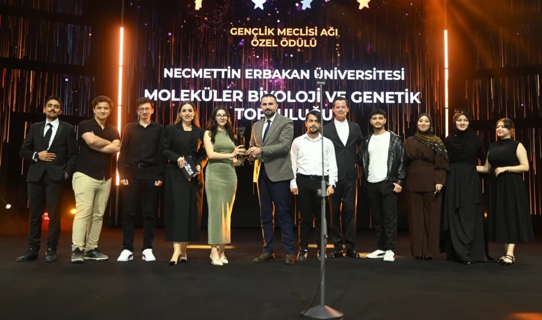 Konya Büyükşehir Belediyesi Gençlik Meclisi tarafından şehirdeki üniversite öğrenci topluluklarının