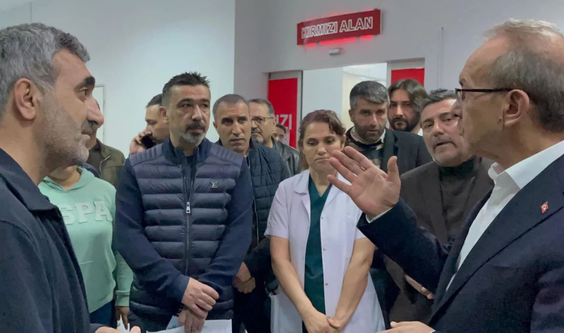 Malatya'nın Doğanşehir ilçesinde yolcu otobüsünün şarampole yuvarlanması sonucu 3 kişi
