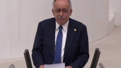 MHP Genel Başkan Yardımcısı ve Konya Milletvekili Mustafa Kalaycı, esnaf