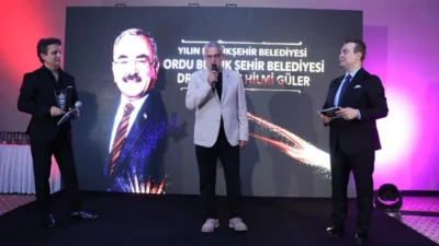 İş, sanat, medya ve sivil toplum dünyasının önde gelen isimleri,