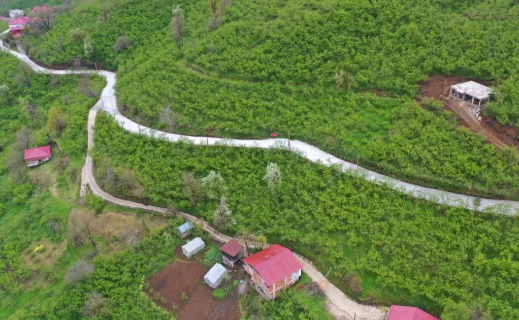Ordu Büyükşehir Belediyesi, Kumru ilçesinde bulunan bir güzergahta daha beton