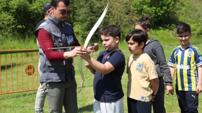 Sakarya Büyükşehir Belediyesi, Ayçiçek Bisiklet Vadisi’nde öğrencileri ağırlamaya devam ediyor.