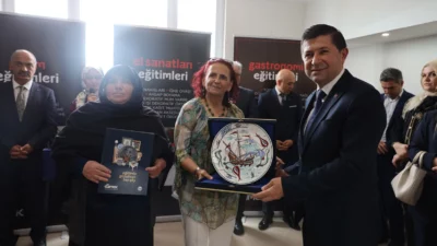 Sakarya Büyükşehir Belediyesi SAMEK yıl sonu sergileri bu kez Kocaali’de