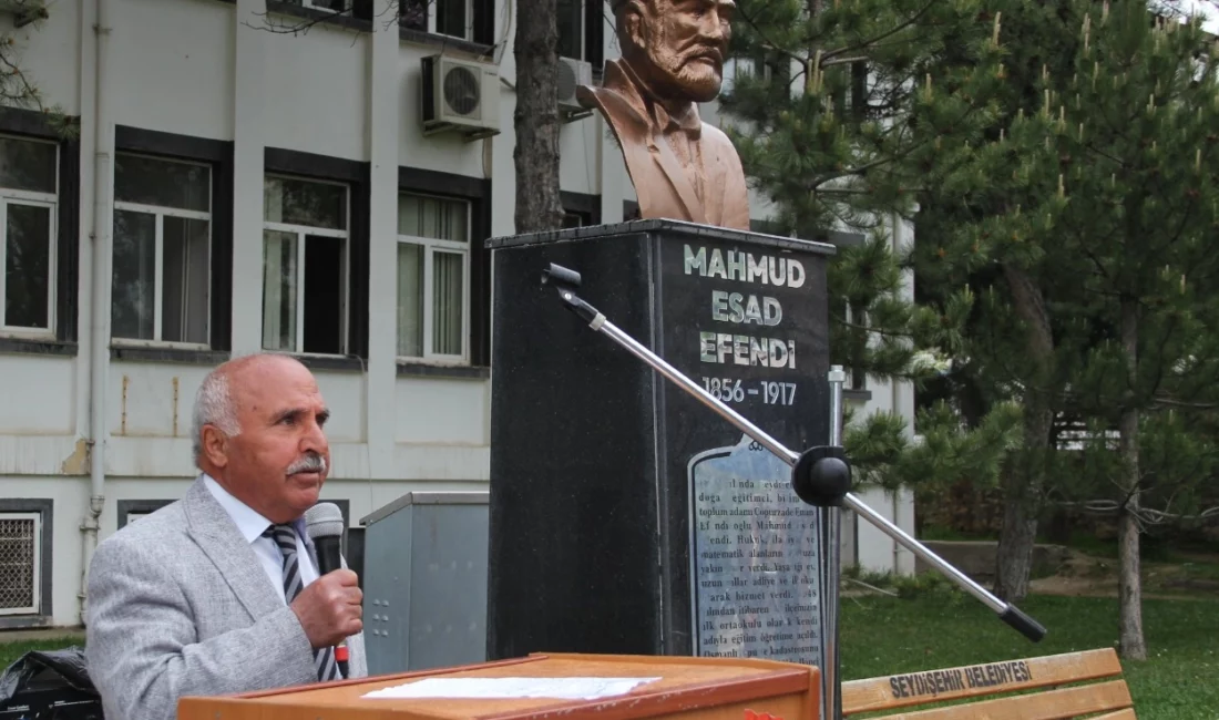Tapu ve Kadastro Teşkilatı’nın kurucusu kabul edilen Mahmud Esad Bozkurt,