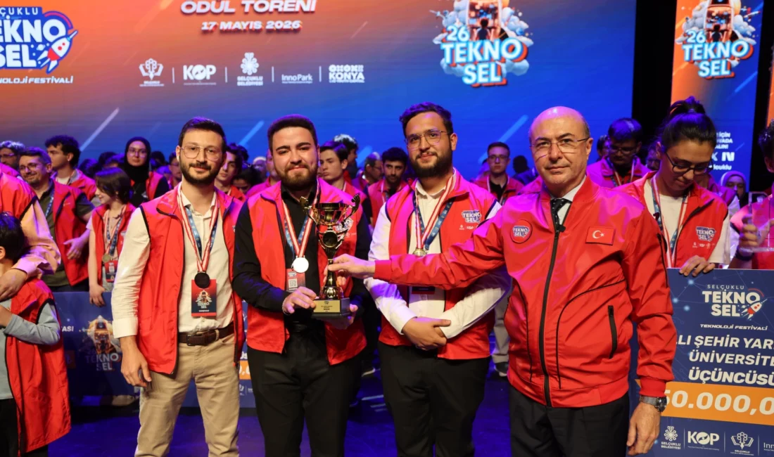 Konya’da düzenlenen TEKNOSEL 2026 Teknoloji Festivali, yüzlerce takımın kıyasıya mücadele