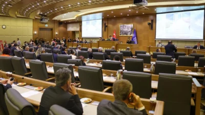 Bursa Büyükşehir Belediyesi Meclis Toplantı Salonu’nda gerçekleştirilen BUSKİ Genel Kurulu’nda,