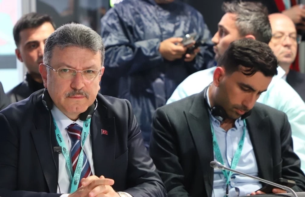Trabzon Büyükşehir Belediye Başkanı Ahmet Metin Genç, Azerbaycan’ın başkenti Bakü’de