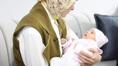 Aile ve Sosyal Hizmetler Bakanı Mahinur Özdemir Göktaş, bugünkü Resmi