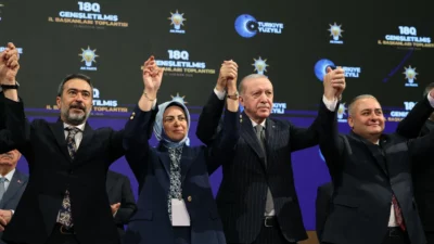 AK Parti’nin 180. Genişletilmiş İl Başkanları Toplantısı’nda siyasi gündeme damga