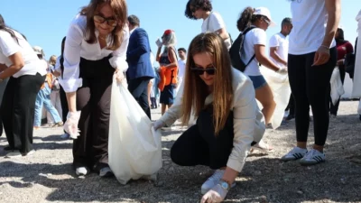Antalya Büyükşehir Belediyesi, yaz aylarıyla birlikte milyonlarca yerli ve yabancı