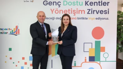 Gençlere yönelik projeleriyle öne çıkan Antalya Büyükşehir Belediyesi, Türkiye Belediyeler