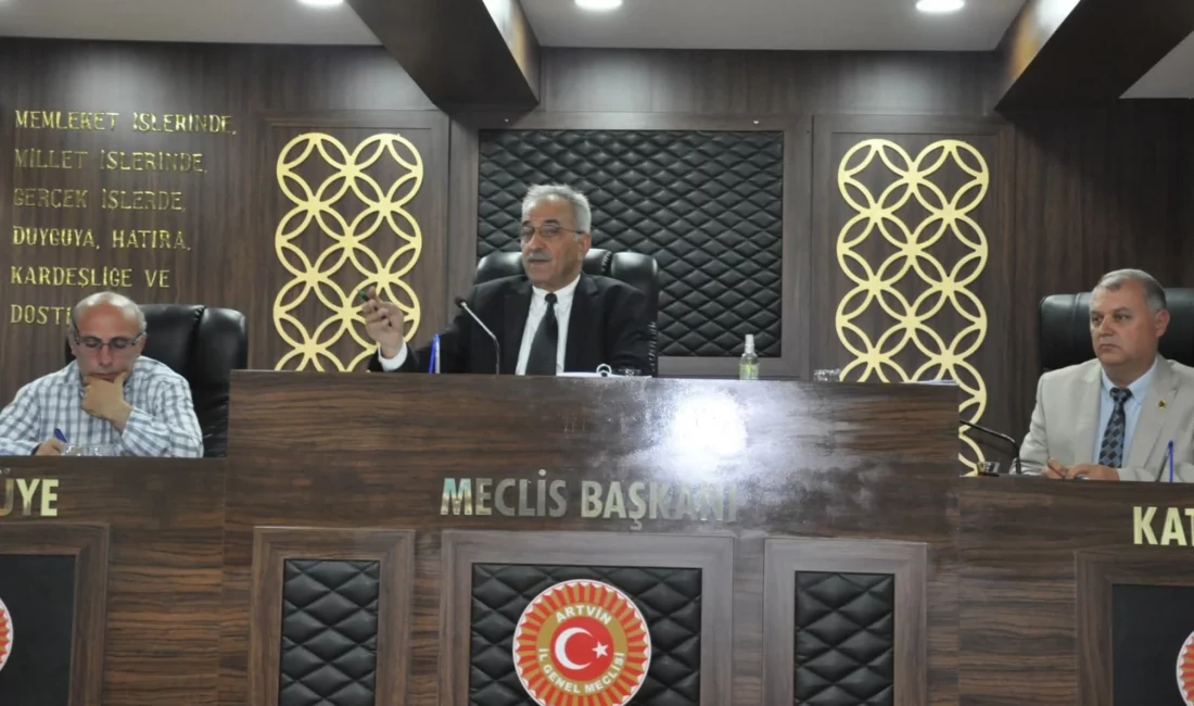 Artvin İl Özel Genel Sekreteri Yılmaz Boz ve Yardımcısı Sebahattin