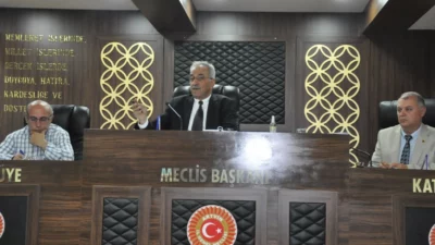 Artvin İl Özel Genel Sekreteri Yılmaz Boz ve Yardımcısı Sebahattin