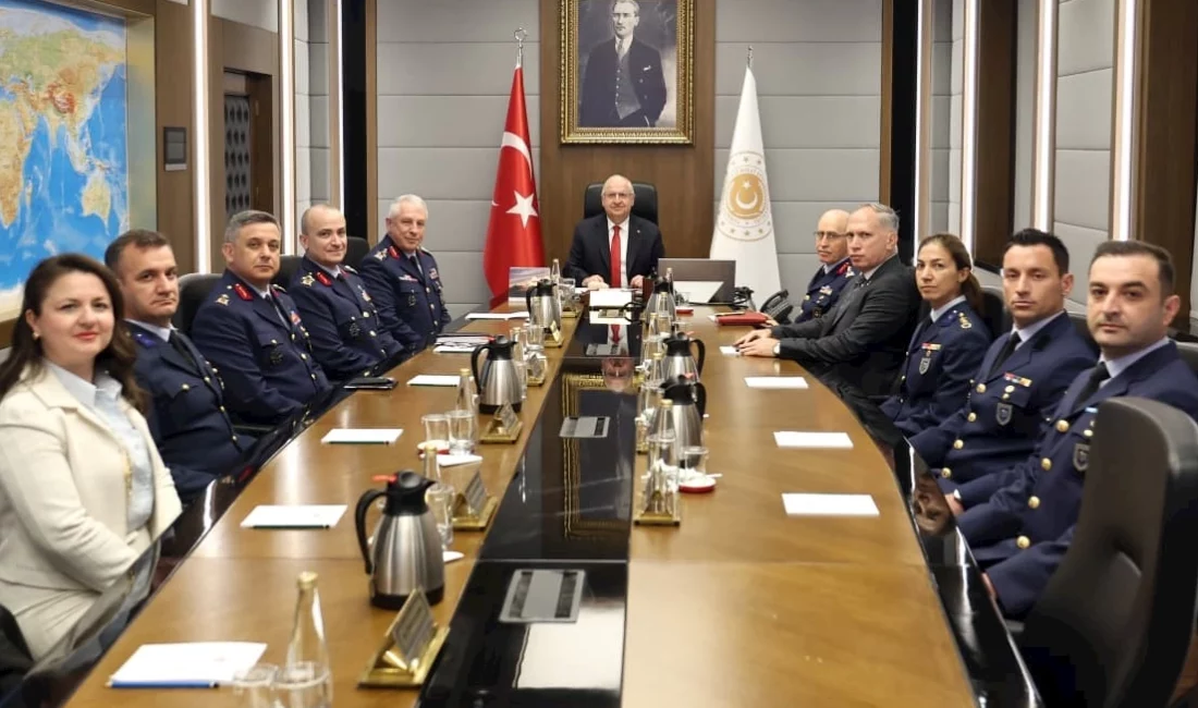 Milli Savunma Bakanı Yaşar Güler, Hava Kuvvetleri Komutanlığı’nın 115’inci kuruluş
