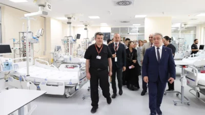 Dokuz Eylül Üniversitesi Hastanesi’nde yenilenen Yoğun Bakım Ünitesi 18’den 30+4’e