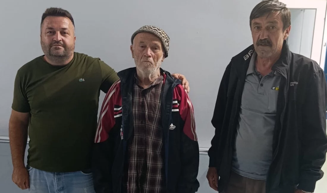 Düzce’nin Yığılca ilçesine bağlı Köseler köyünde samanlıkta yaşamını sürdüren 63