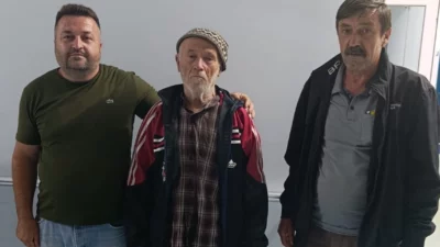 Düzce’nin Yığılca ilçesine bağlı Köseler köyünde samanlıkta yaşamını sürdüren 63