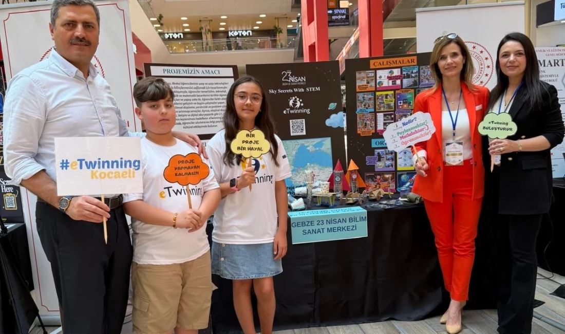 Gebze Center AVM’de düzenlenen eTwinning Proje Festivali'nde, Gebze BİLSEM'in Türkiye-Romanya