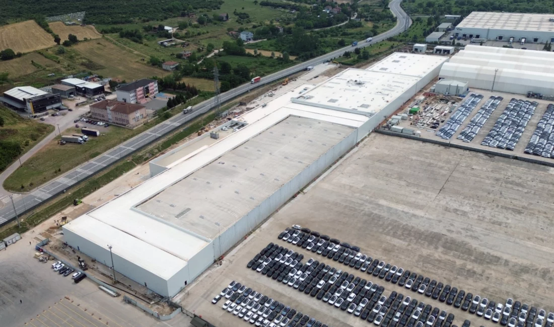 Hyundai Motor Türkiye, İzmit'teki üretim tesislerinde elektrikli araç hamlesini büyütüyor.