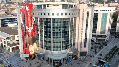 İzmit Belediyesi istihdam edilmek üzere Türk Dili ve Edebiyatı ile