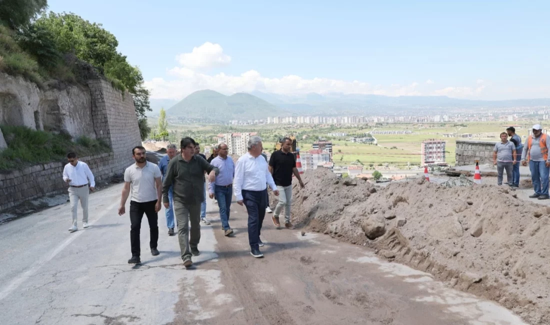 Kayseri Melikgazi Belediyesi, Mimarsinan Mahallesi Şehit Kemal Ergen Caddesi’nde aşırı