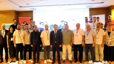 Kocaeli Büyükşehir Belediyesi’nin “Kocaeli Yaya Ulaşımı Eylem Planı” kapsamında düzenlediği
