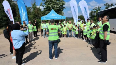 Kocaeli Büyükşehir Belediyesi ve Kocaeli Gönüllüleri, yaz mevsimiyle birlikte artan