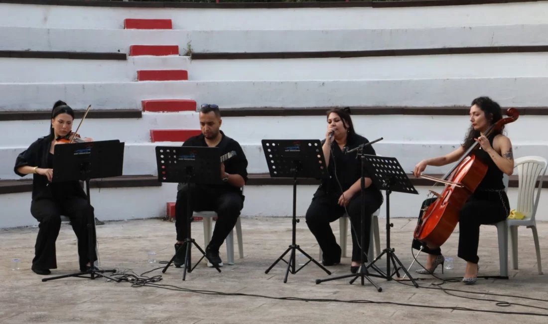Kocaeli İzmit Belediyesi tarafından düzenlenen “Haziran’da Ölmek Zor” anma programında,