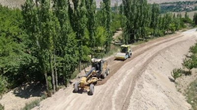 Malatya Büyükşehir Belediyesi merkez ve kırsalda yol yapım ve asfaltlama