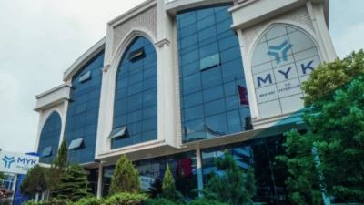 Meslekî Yeterlilik Kurumu (MYK), gençlik alanında çalışanlara yönelik iki yeni