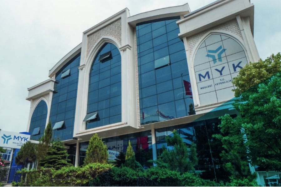 Meslekî Yeterlilik Kurumu (MYK), gençlik alanında çalışanlara yönelik iki yeni