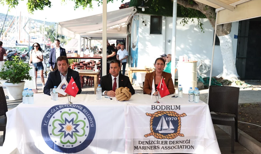 Kıyı Belediyeler Birliği ve Muğla Büyükşehir Belediye Başkanı Ahmet Aras,