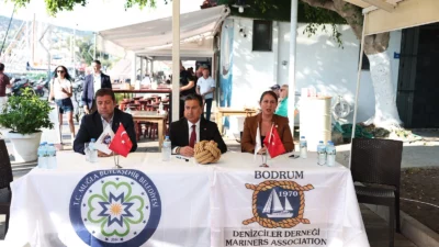 Kıyı Belediyeler Birliği ve Muğla Büyükşehir Belediye Başkanı Ahmet Aras,