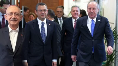 Muharrem İnce, CHP'nin bölünmemesi gerektiğini vurgulayarak partinin Türkiye'nin sigortası olduğunu