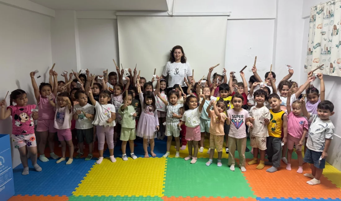 Antalya’da Muratpaşa Belediyesi, çevre bilincinin artırılması ve atık yönetimi konusunda