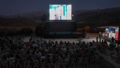 Konya Büyükşehir Belediyesi tarafından merkez dışında ilçelerde düzenlenen “Sinema Günleri”