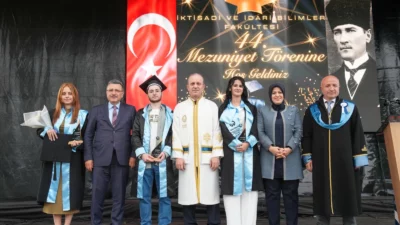 Trabzon Büyükşehir Belediye Başkanı Ahmet Metin Genç, KTÜ İktisadi ve